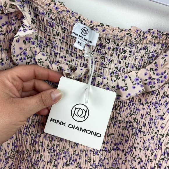 NEW Pink Diamond Smocked Pink Floral Blouse Tie Sleeves Size XL - Picture 3 of 6